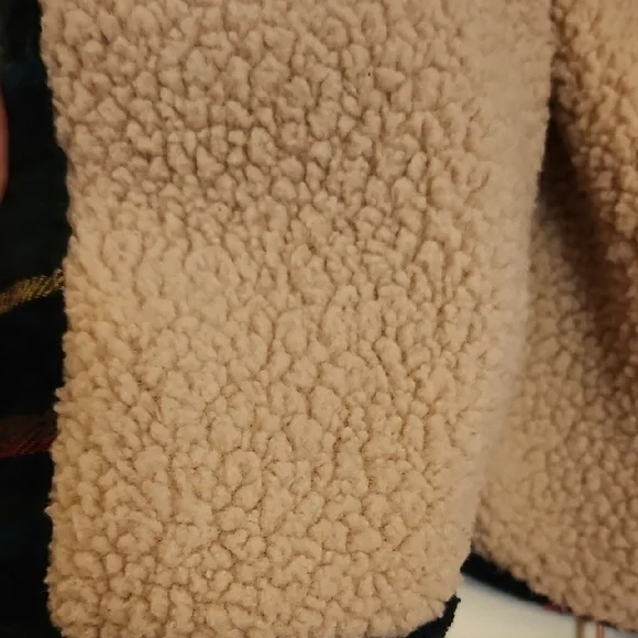 Old Navy Multicolor Plaid Sherpa Jacket, Size 12-18M - Picture 8 of 10